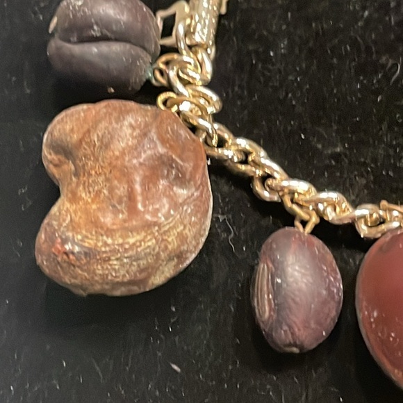 Vintage German mixed metal gold tone bracelet w/10 natural seeds pods nuts charm - Picture 7 of 13